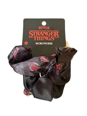 Stranger Things 3Pk Scrunchie Set